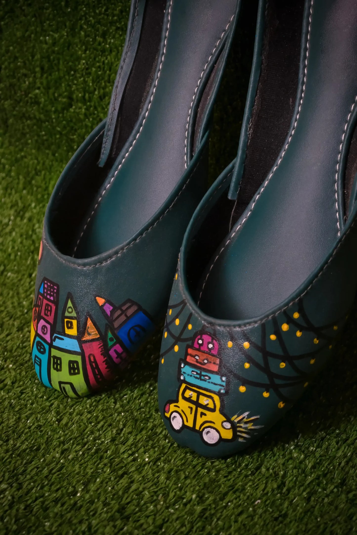 Funky Elegance Khussa